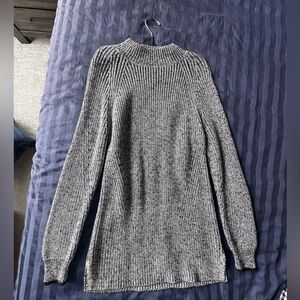 CALVIN KLEIN sweater size: M